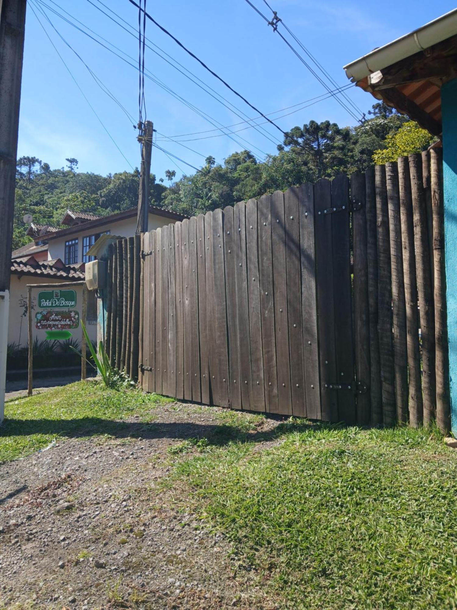 Suites Portal Do Bosque Висконе Де Мауа Стая снимка